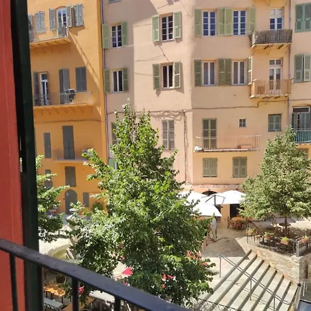 Lägenhet Quartier Du Vieux Port De *